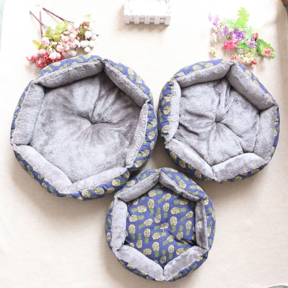 Soft Round Shaped Multilayered Sleeping Bed for Pets